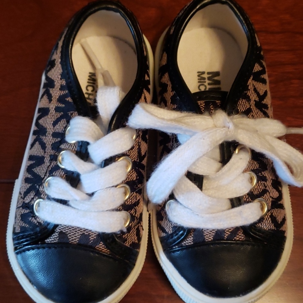 MK Shoes